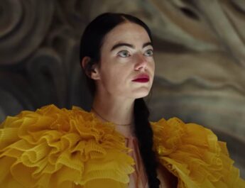 Poor Things, la recensione del film di Yorgos Lanthimos, in concorso alla Ottantesima edizione della Mostra del Cinema di Venezia.